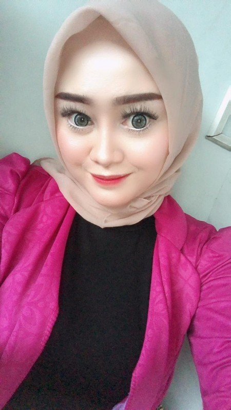 Jeni Isabella Claudia